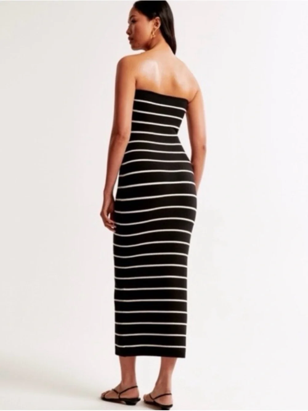 Abercrombie & Fitch Black and White Strapless Ribbed Maxi Dress - Picture 2 of 7
